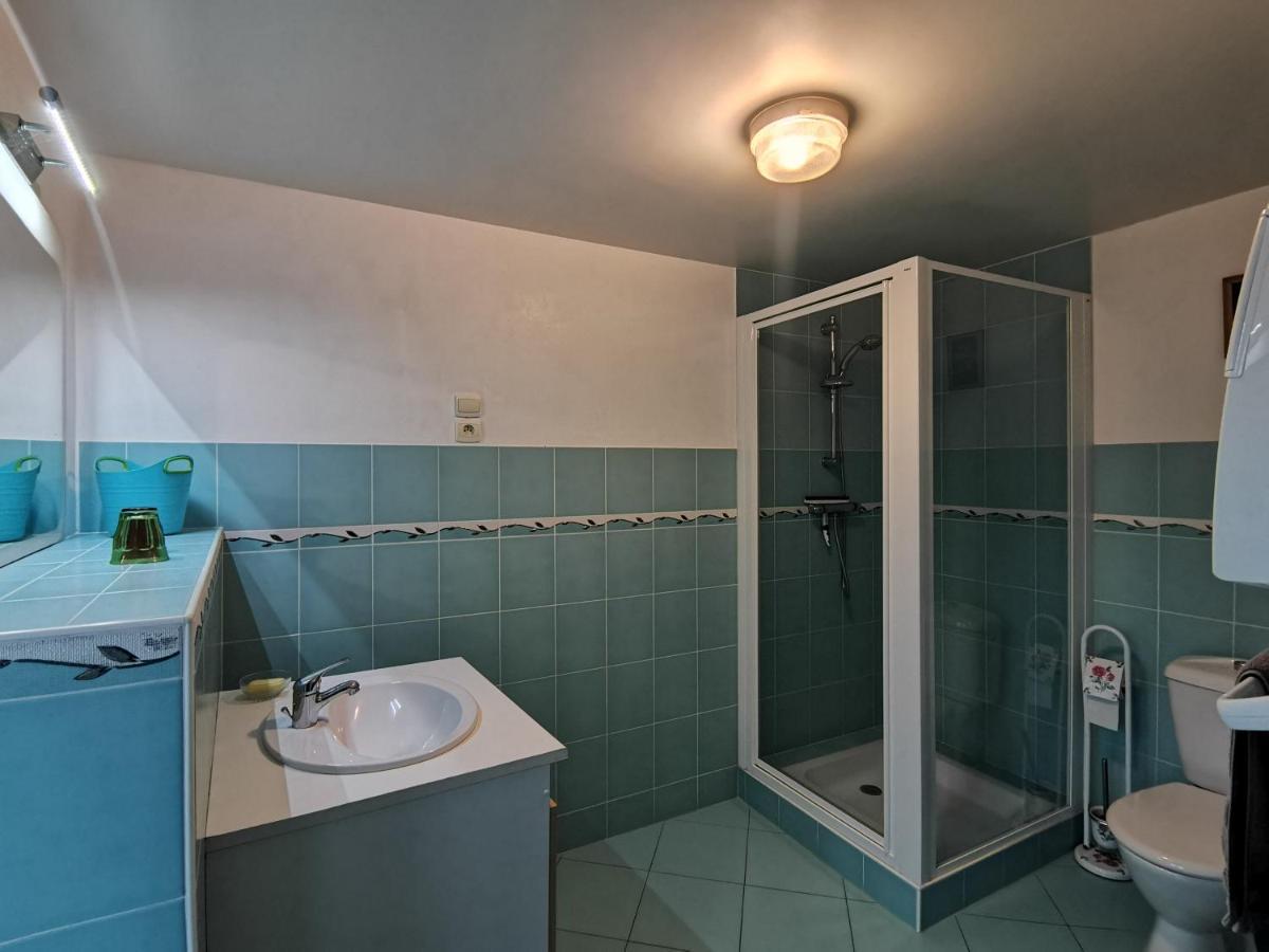Aux Acacias Villa Braye-sous-Faye Exteriör bild