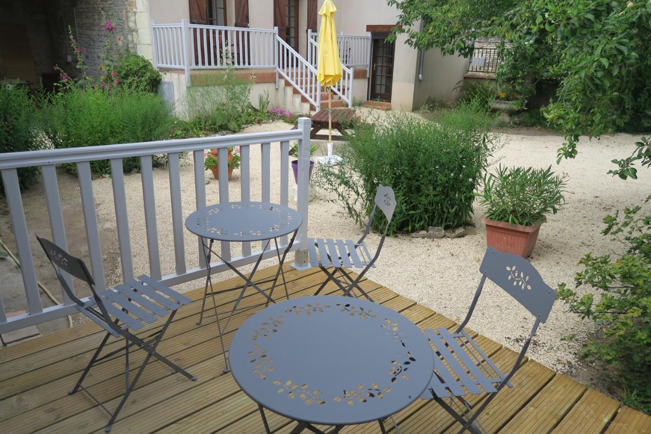 Aux Acacias Villa Braye-sous-Faye Exteriör bild