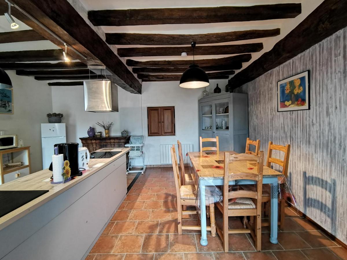 Aux Acacias Villa Braye-sous-Faye Exteriör bild
